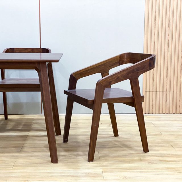 Lưu ý gì khi thi công nội thất gỗ óc chó?