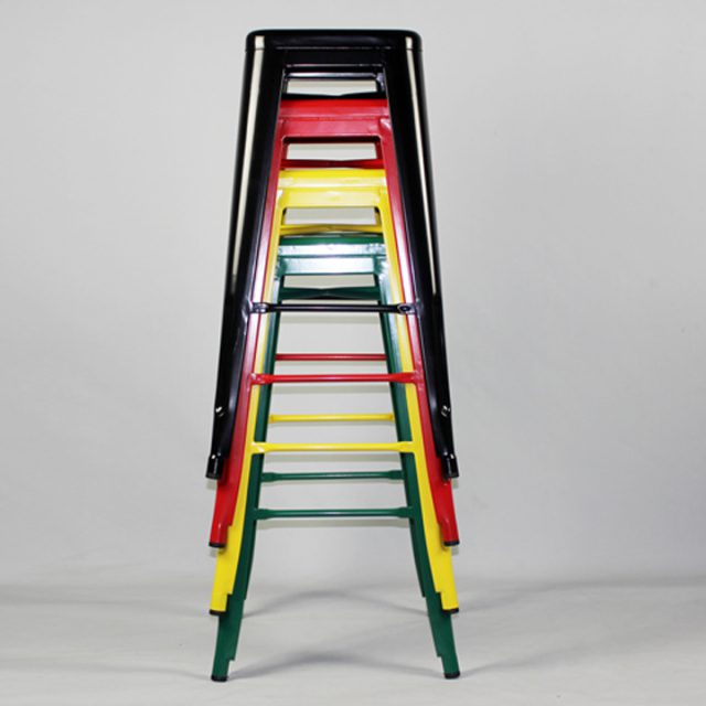 Ghế bar Tolix thông minh cho không gian nhà đẹp và thông thoáng hơn