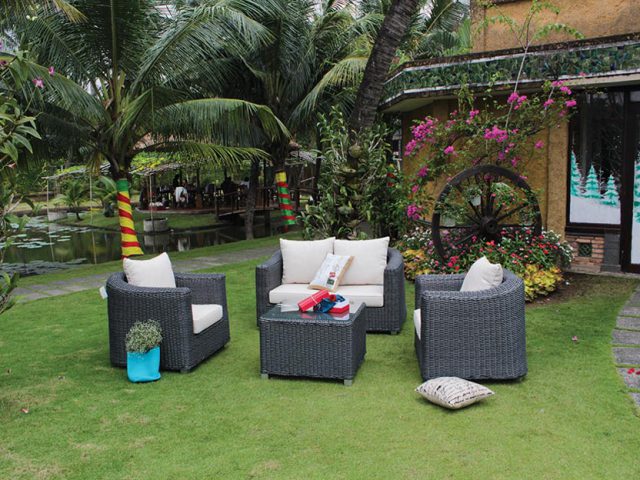 Lưu ý gì khi mua ngoại thất hiện đại từ nhựa giả mây tại TPHCM