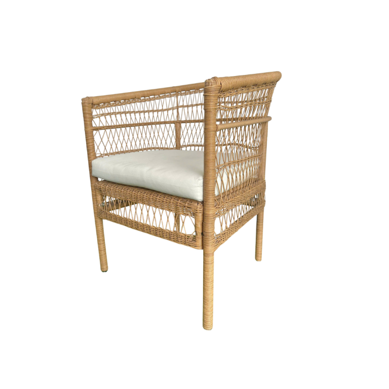 Ghế mây nhựa Pearline màu vàng tự nhiên kèm đệm trắng